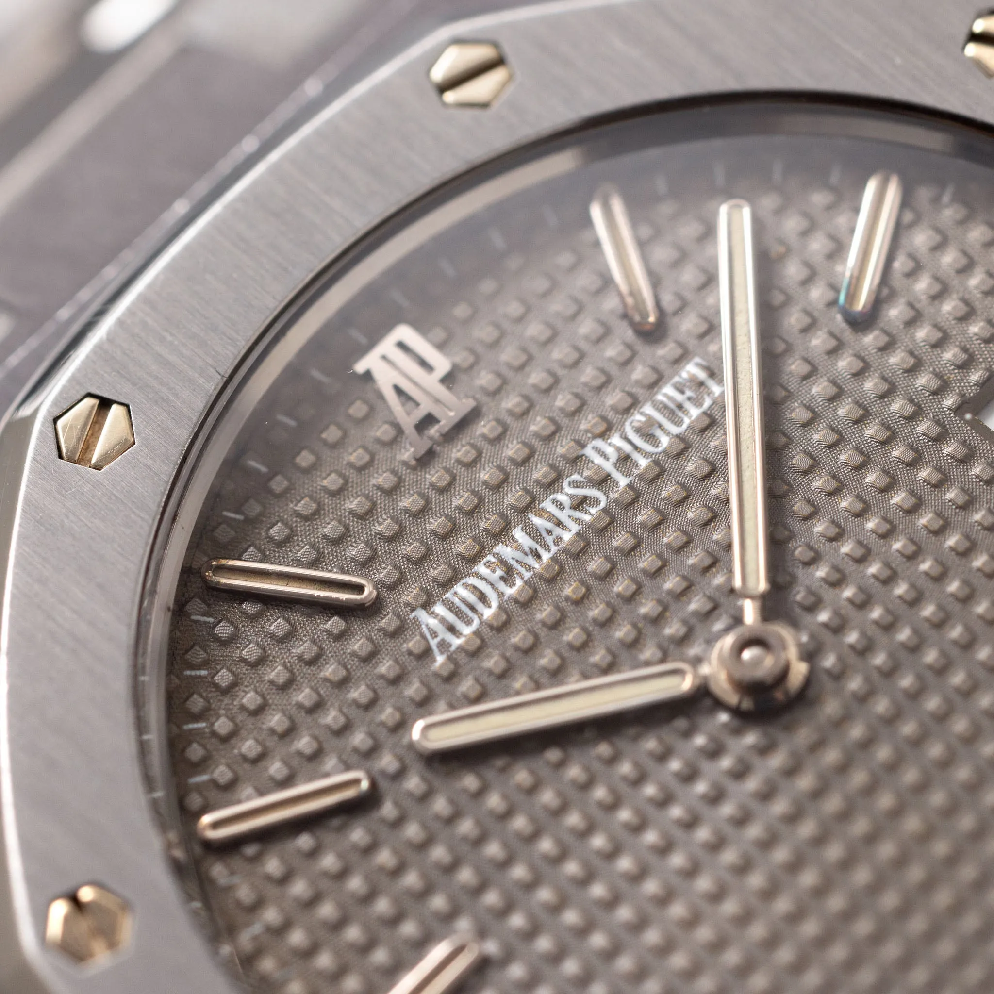 Audemars Piguet Royal Oak ref. 56175TT “Championship” Steel and Tantalum Box and Papers Mk2 Dial