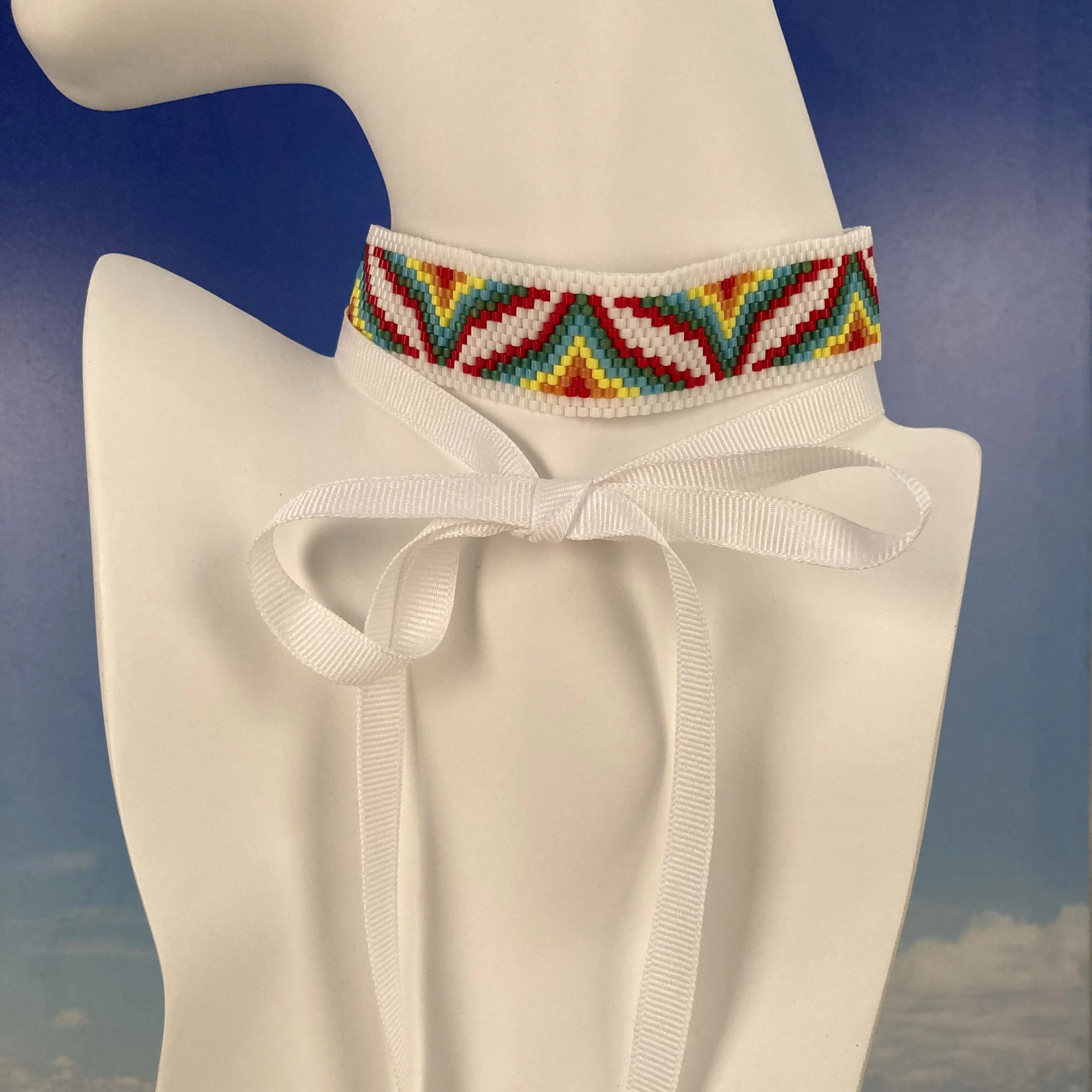 Beaded Choker Bright Bargello Peaks on White