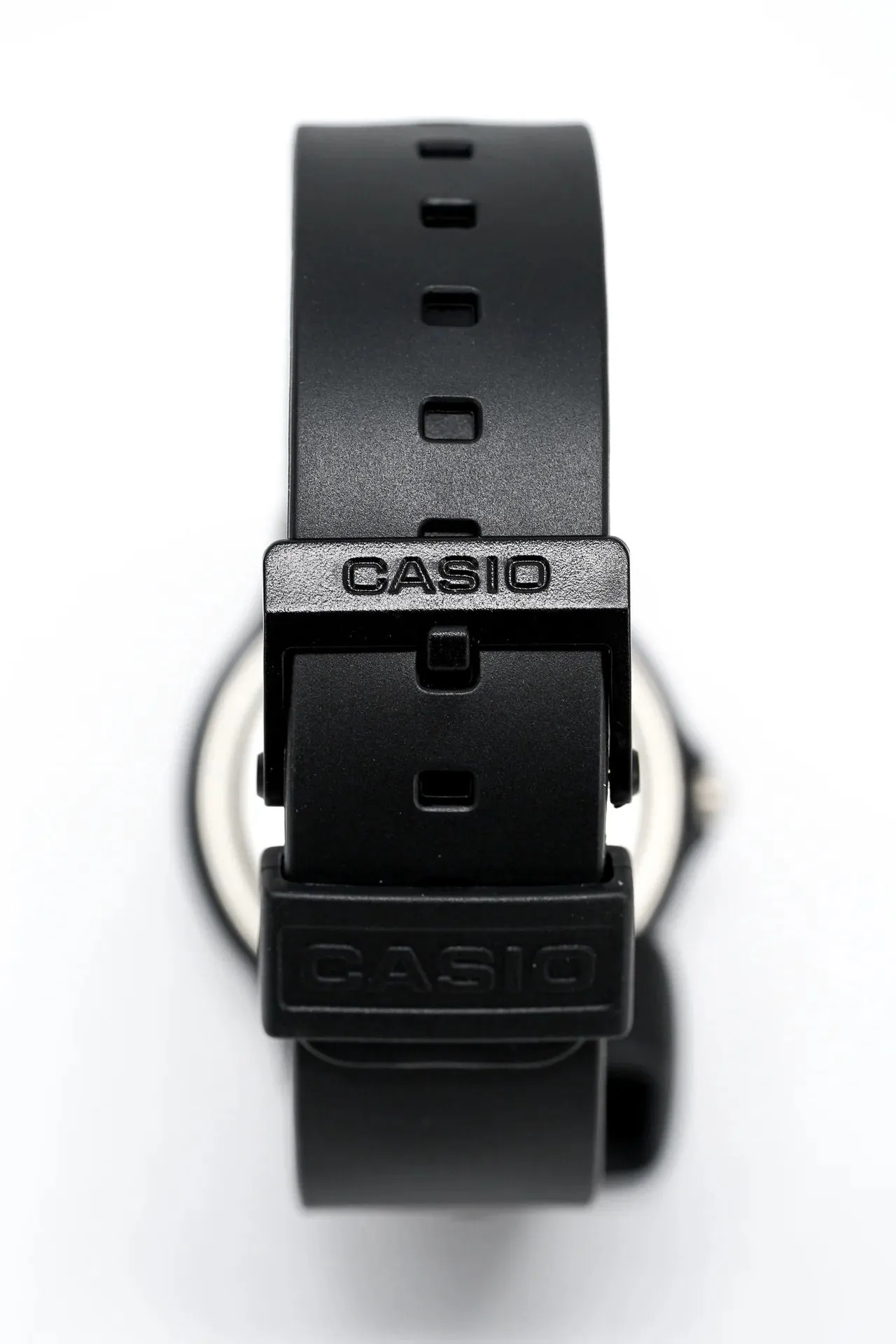 Casio Analogue Silver Dial Resin Strap Unisex Watch| MQ-24-7B3LDF