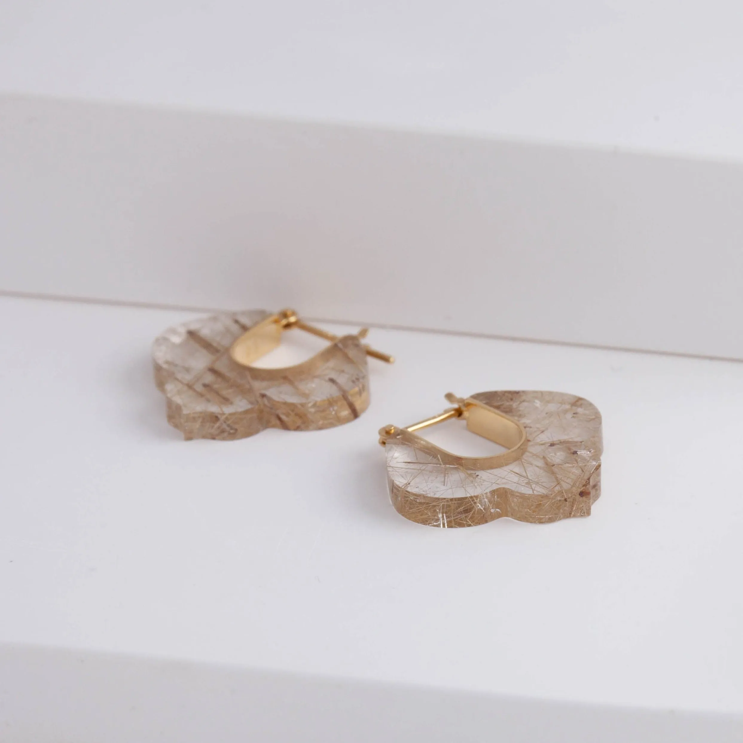 Crest rutilated quartz Lily earrings