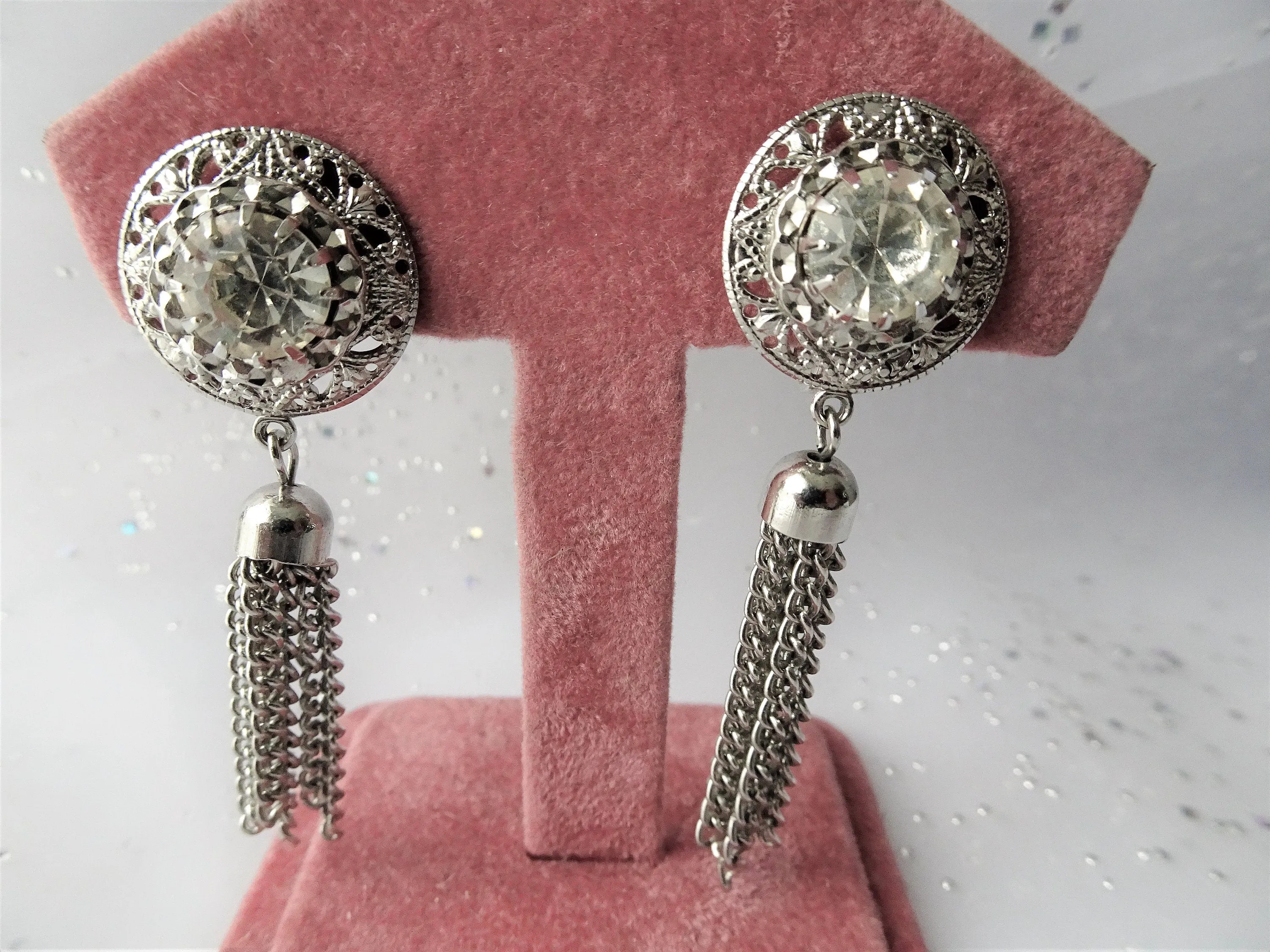 GLAMOROUS Vintage Art Deco Style Earrings,Brilliant Glass Drop Earrings,Silver Tassel Drops,Dangle Flapper Earrings,Collectible Jewelry