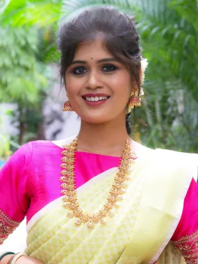 Lakshmi Kasulaperu Long Haram Set