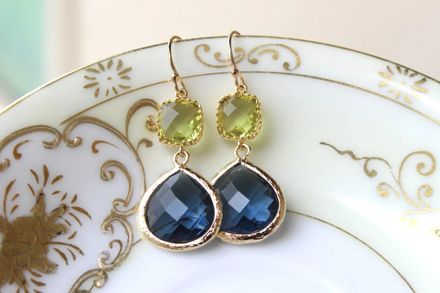 Large Sapphire Navy Earrings Gold Peridot Apple Green Two Tier -  Peridot Navy Bridesmaid Jewelry - Sapphire Wedding Jewelry Christmas Gift