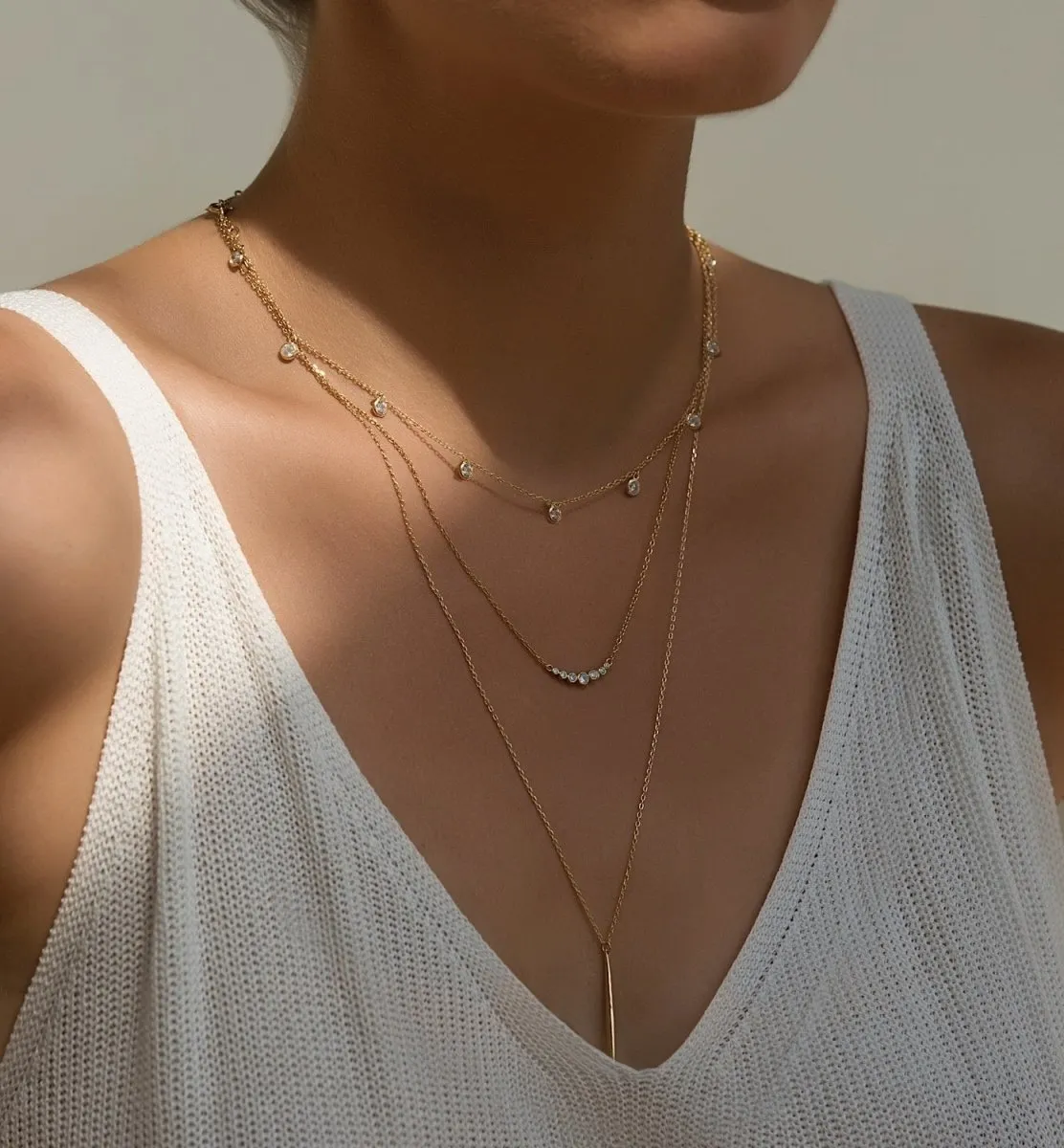 Lina Curve Necklace