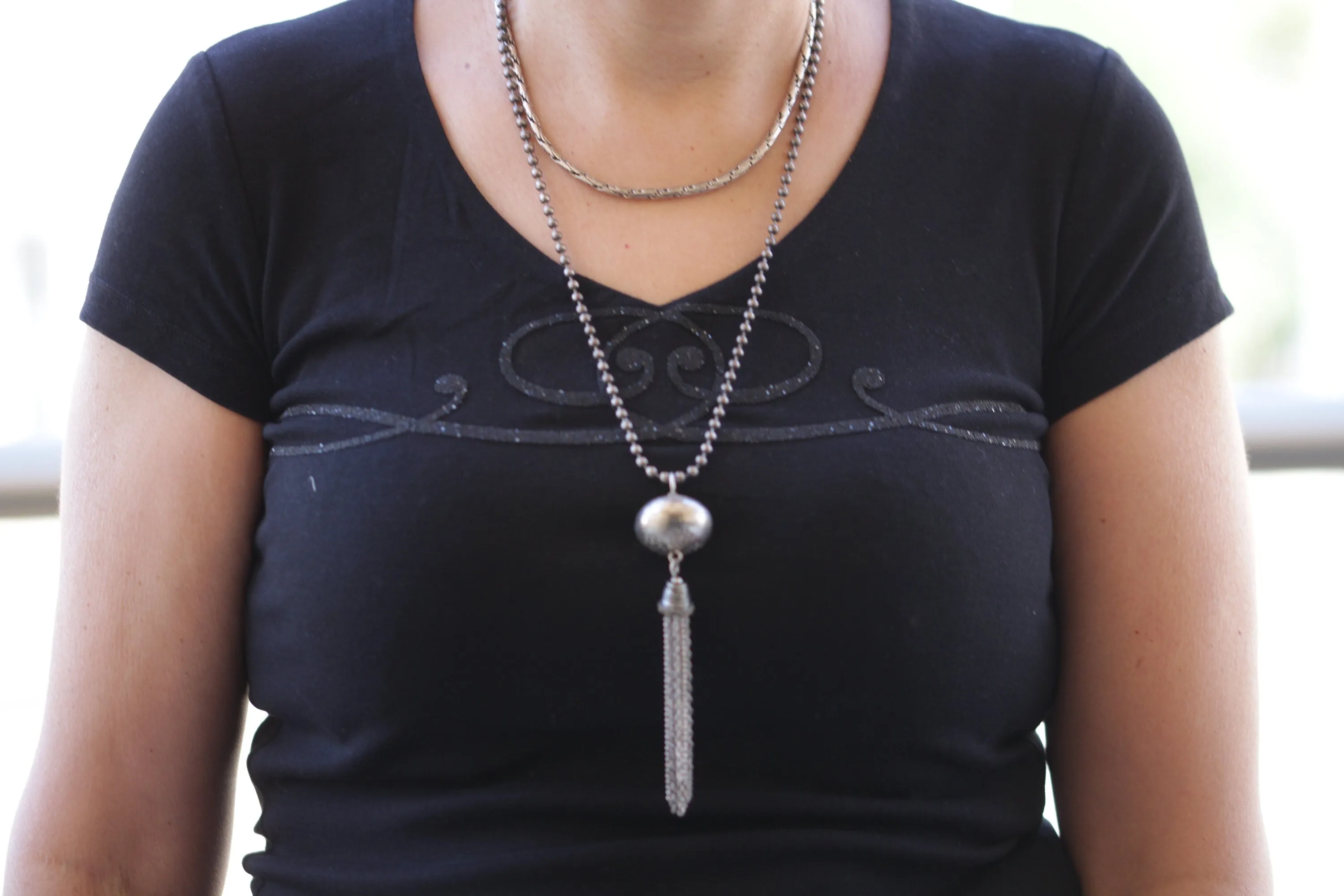 LONG TASSEL NECKLACE