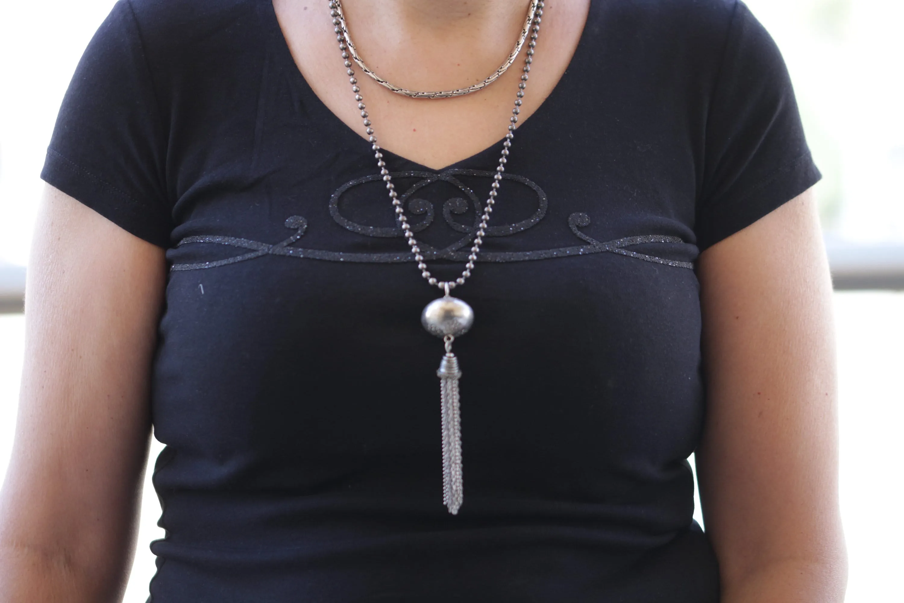 LONG TASSEL NECKLACE