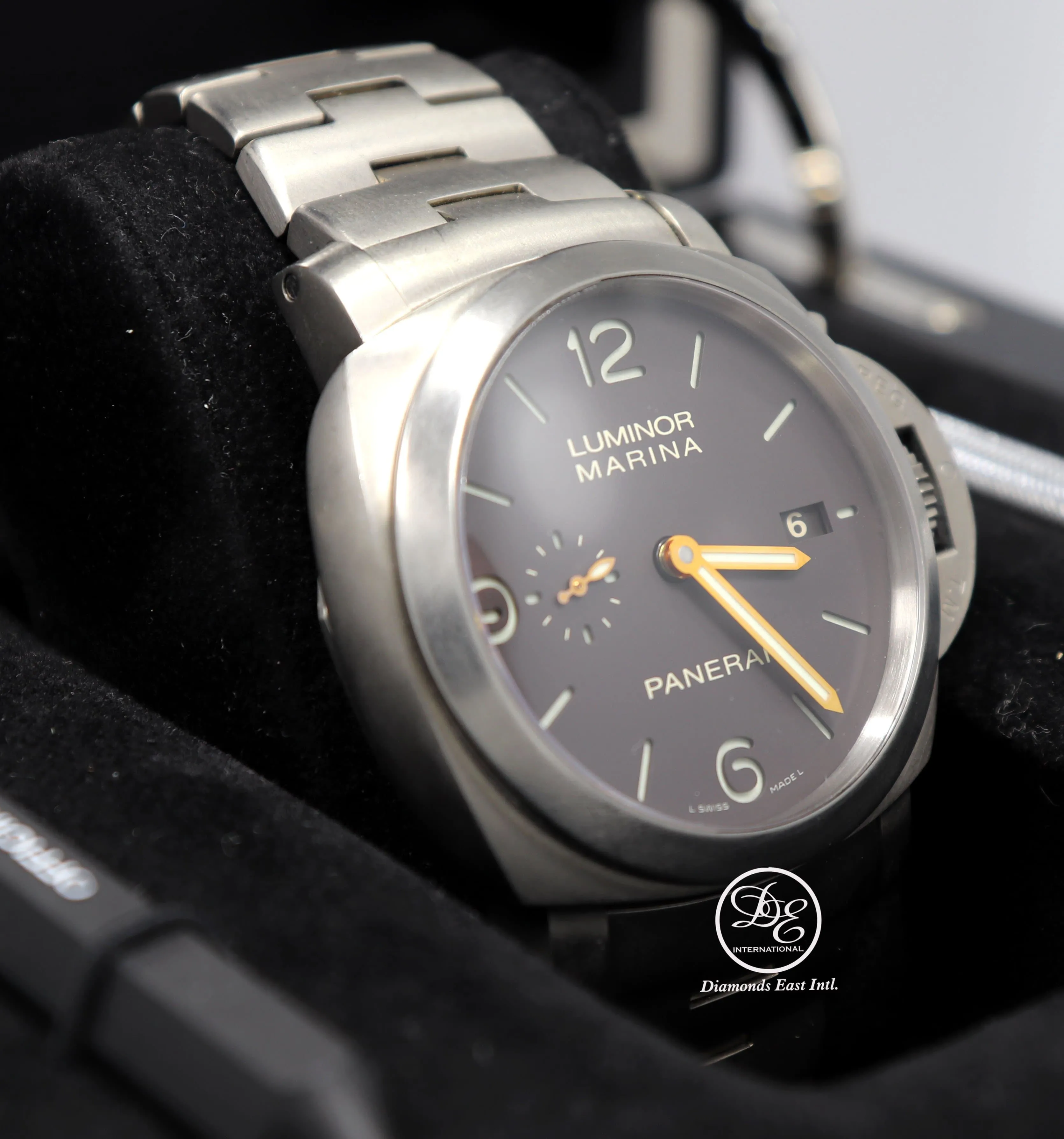 PANERAI Luminor Marina 1950 3 Days PAM352 Titanium Bracelet 44mm Automatic Watch Mint Box Papers