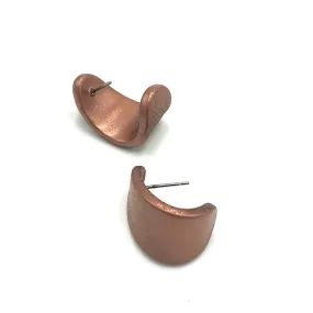 Shabby Metallic Copper Curled Petal Stud Earrings