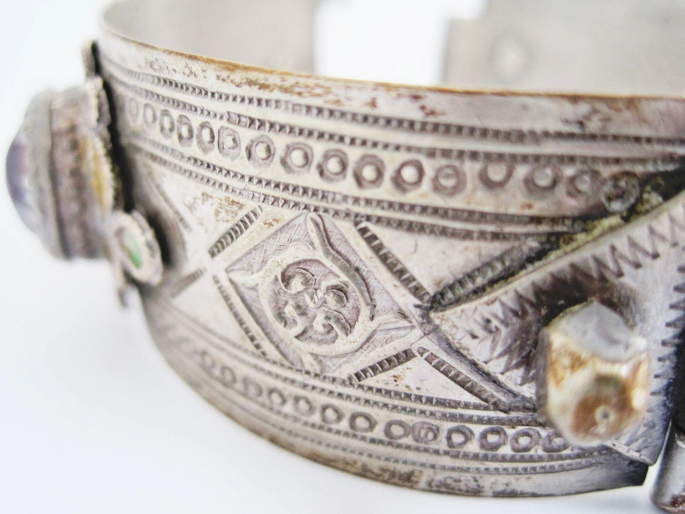 Vintage Silver Moroccan Bracelet with Enamel and Glass